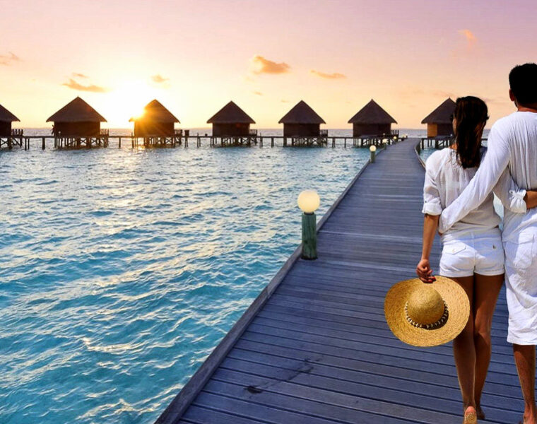luxury travel experiences for couples in the Maldives