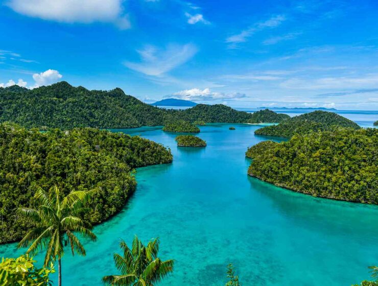 travel destinations with crystal-clear beaches