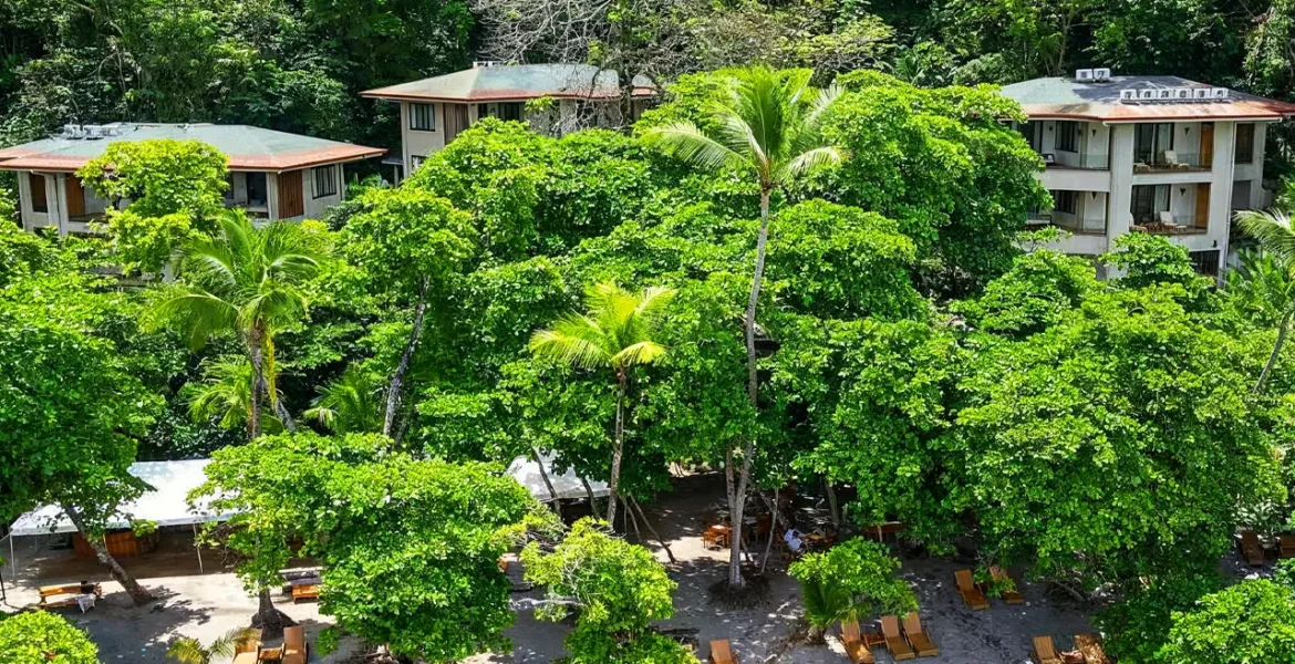 eco-friendly travel accommodations in Costa Rica