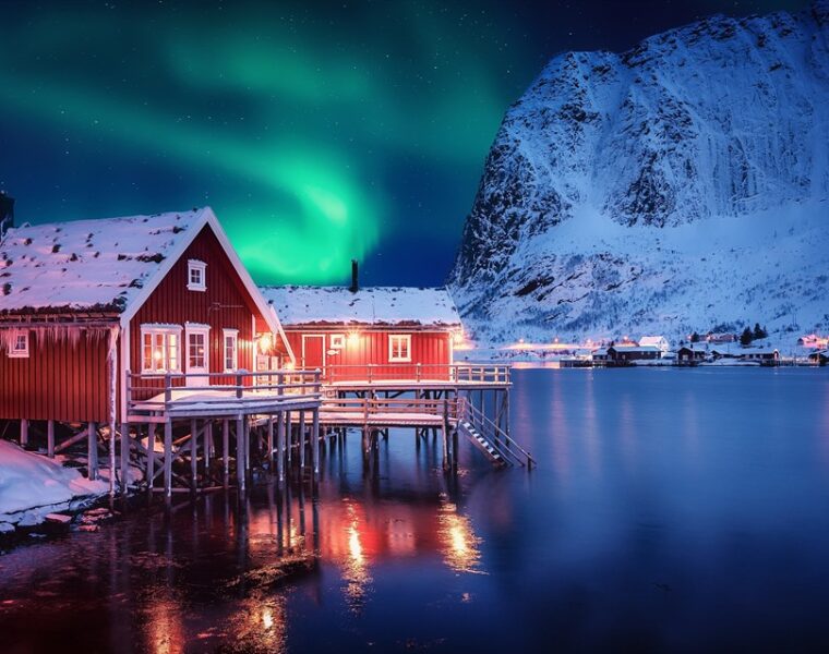 best time to see northern lights in Norway