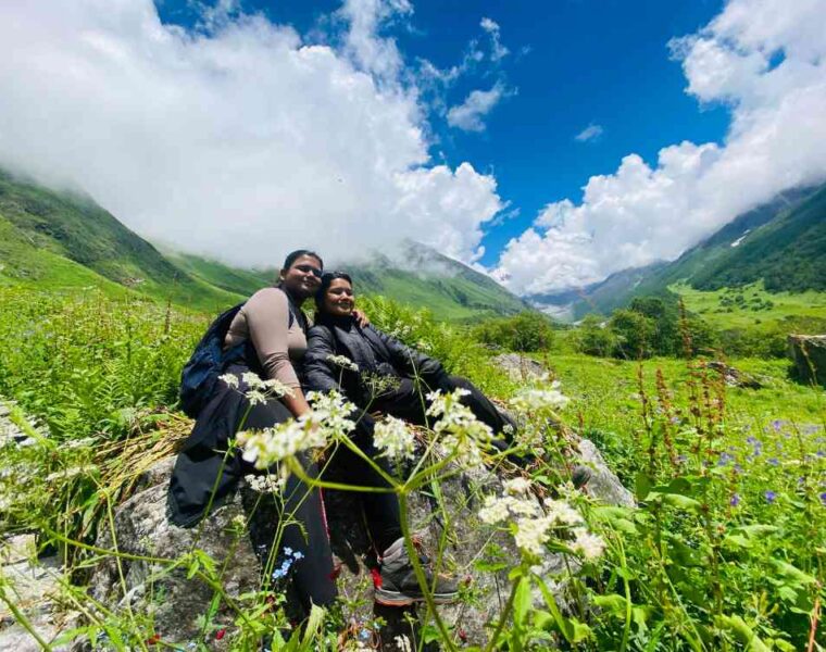 best travel safety tips for solo female travelers