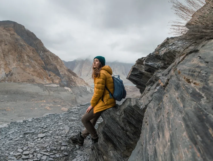 how to plan a solo road trip across pakistan safely